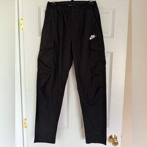 Nike Men’s Black Utility Cargo Pants